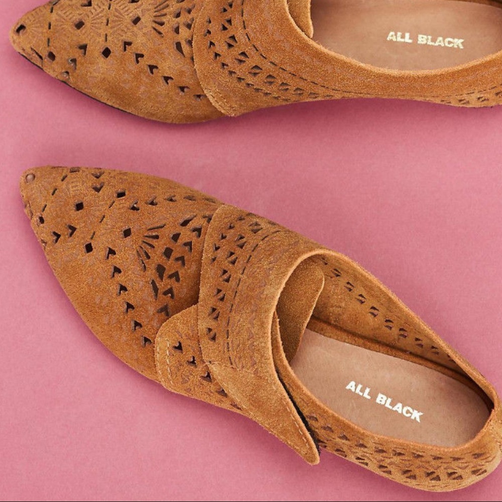 ANTHROPOLOGIE 7  ALL BLACK BRAND PERFORATED shoes